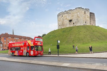 Tour di York in autobus hop-on hop-off City Sightseeing